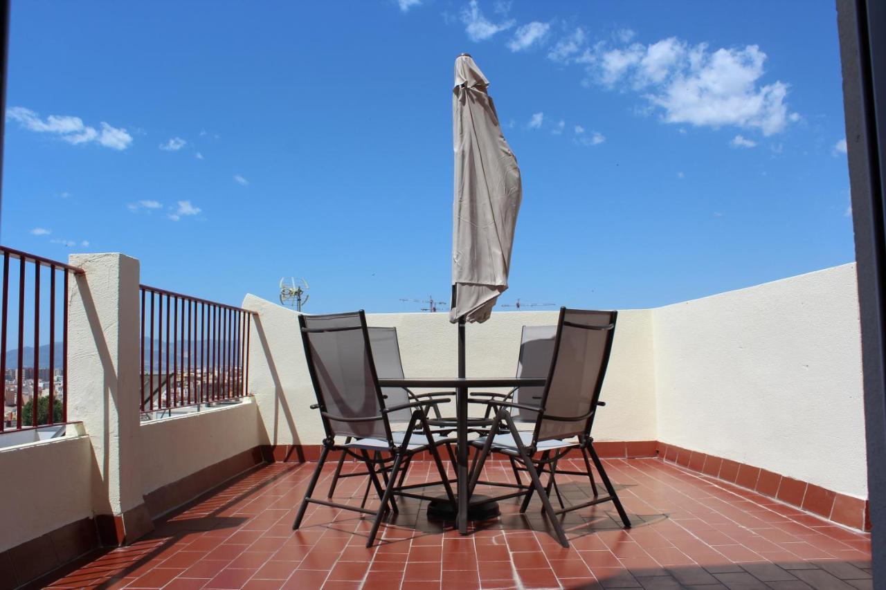 Beautiful Brand New 2 Bedroom Flat With Terrace Malaga Zewnętrze zdjęcie