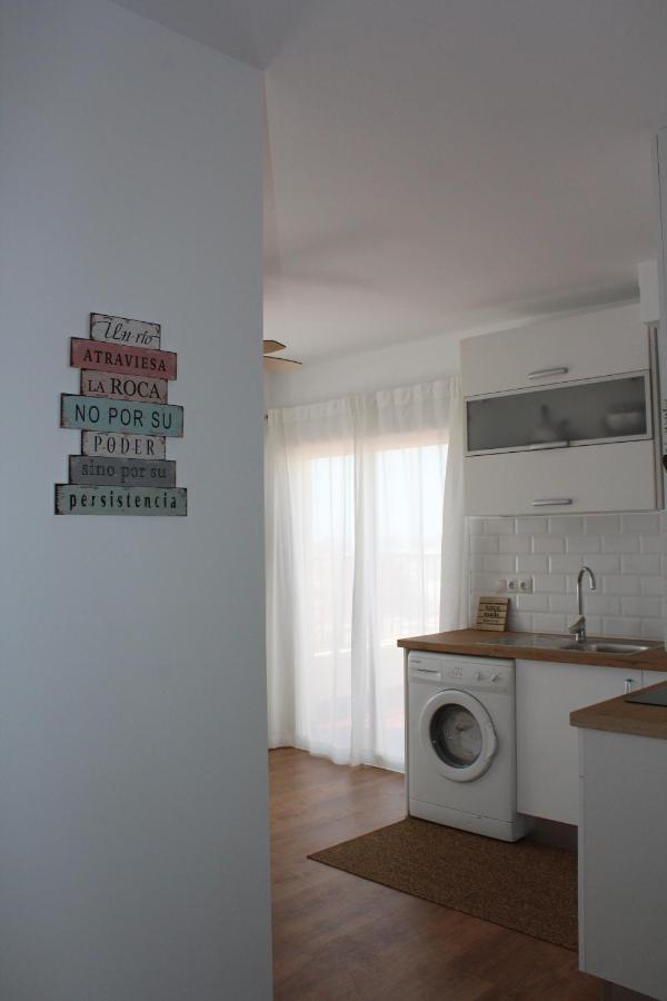 Beautiful Brand New 2 Bedroom Flat With Terrace Malaga Zewnętrze zdjęcie